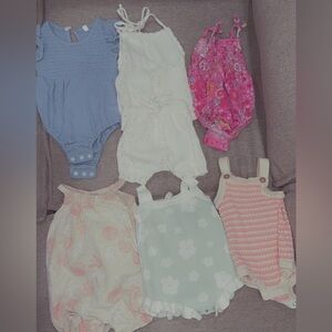 Lot of 0-3 baby girl summer outfits